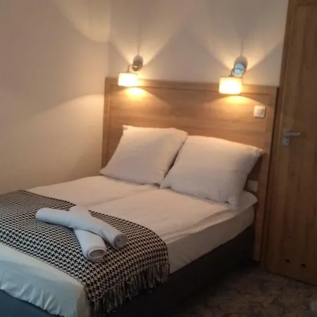 Godycki 2 Pogorzelica (Gmina Rewal)