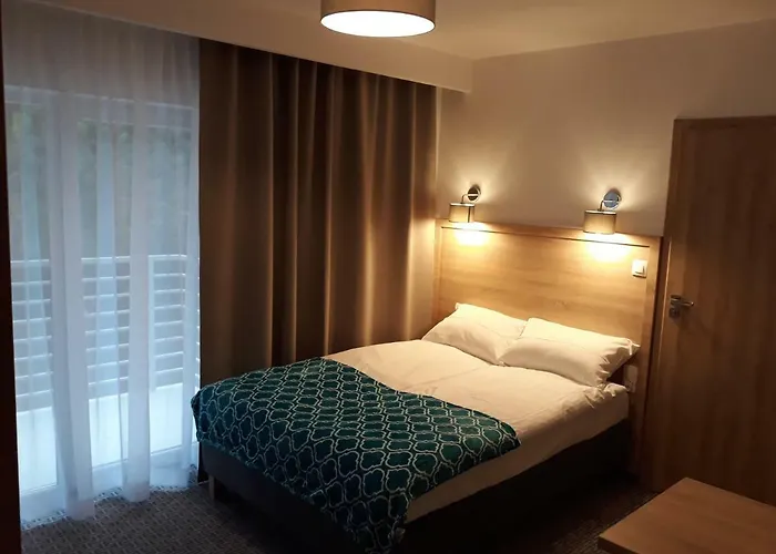 Godycki 2 * Погожелица